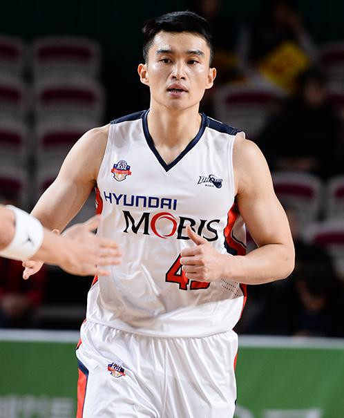 >> 太阳神李大成从nba次级联盟回归